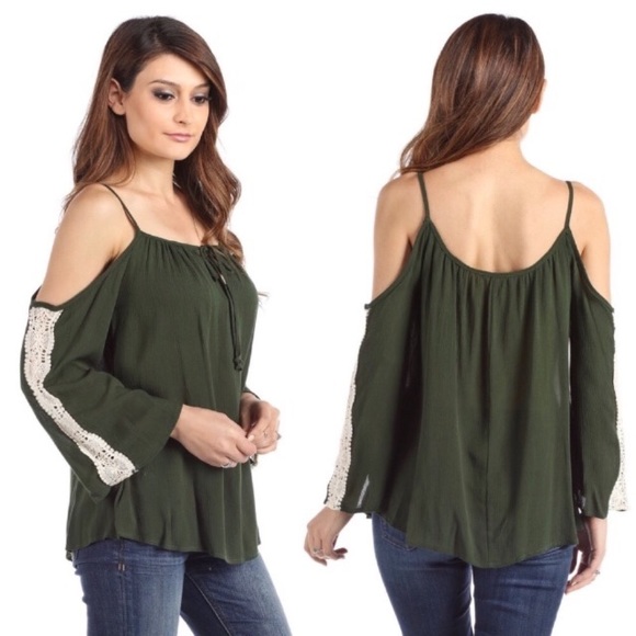 💥 SALE Crochet Lace Trim Bell Sleeve Cold Shoulder Blouse - Picture 2 of 3